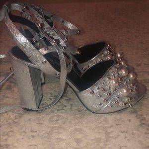 Kenneth Cole Silver Heels with Gold and Pearls